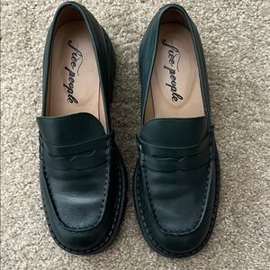 Free People Lyra lug sole Green Loafers - 38.5 EUC